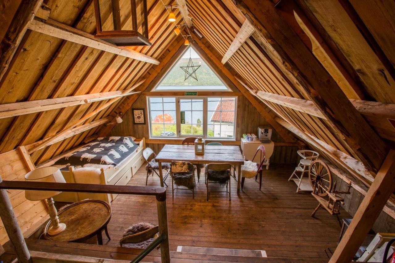 Kraemarvika Lodge Тромсё Экстерьер фото